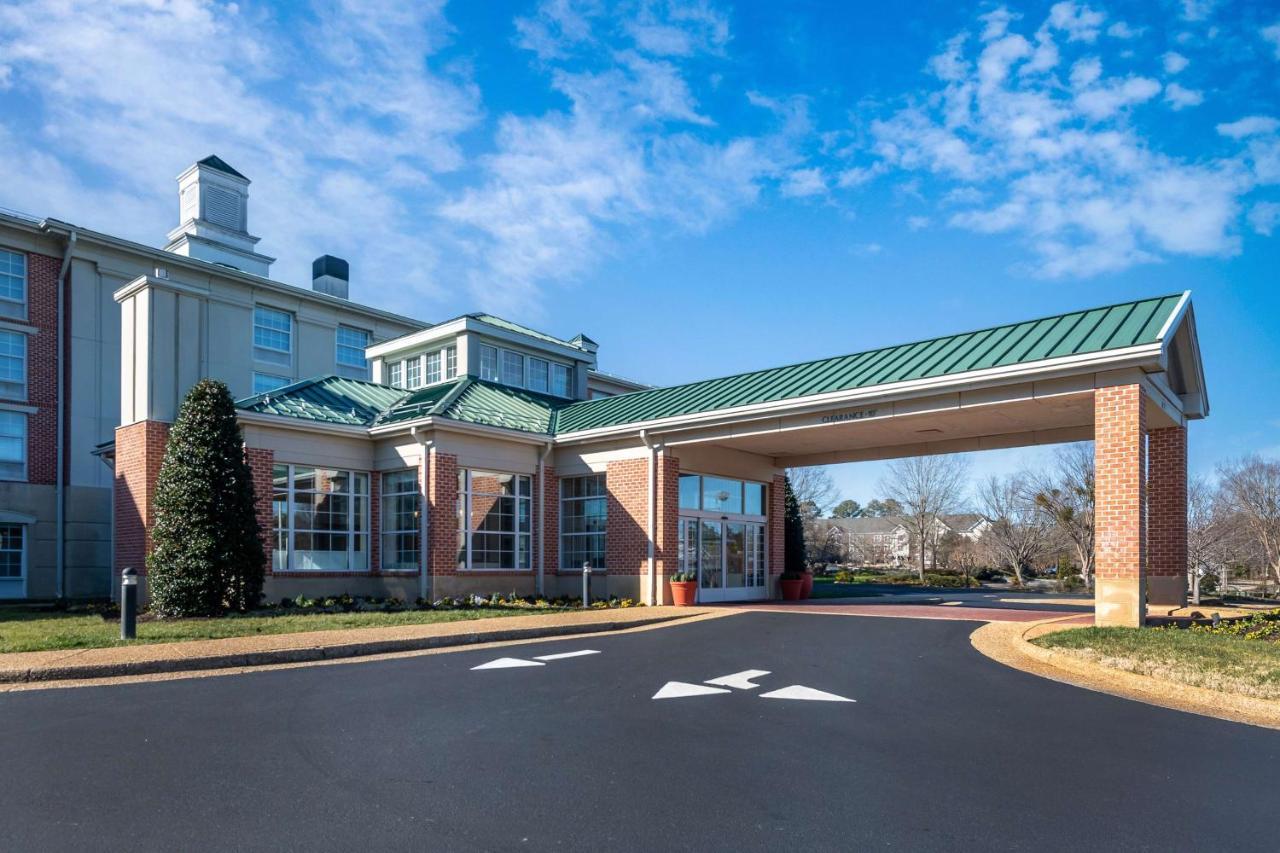 Hilton Garden Inn Вильямсбург Экстерьер фото