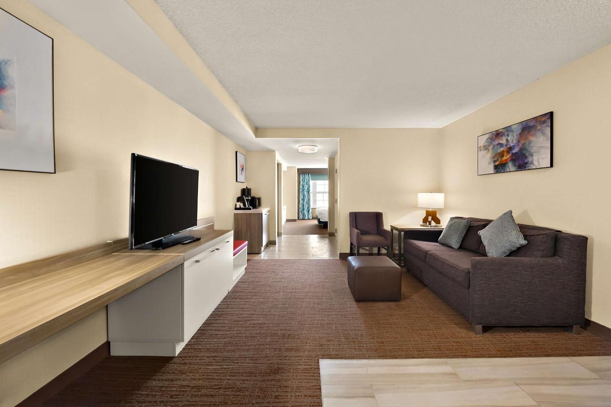 Hilton Garden Inn Вильямсбург Экстерьер фото